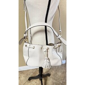 Coach Everly Drawstring Shoulder Bag C5671 Chalk Pebbled‎ Leather Women's Purse